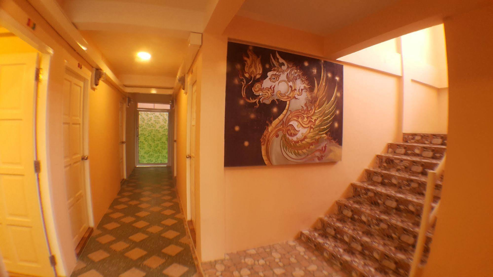 Suansin Art Garden Aparthotel Ban Lat Krachaeng Exterior photo